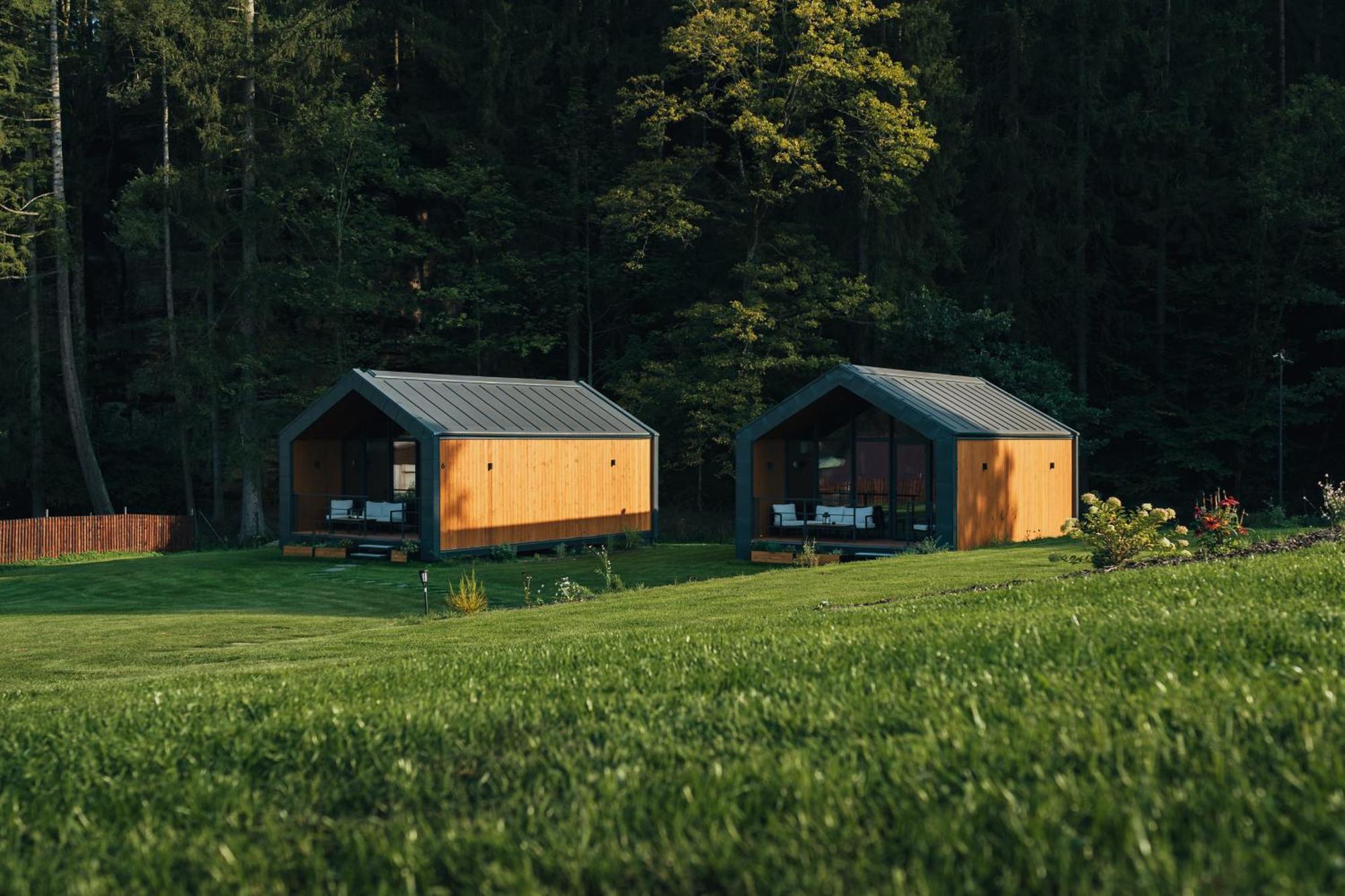 Natur Resort Jetrichovice Eksteriør bilde